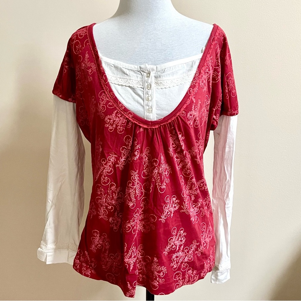 🍉 Women's Red Floral Fooler Top